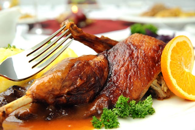 Wir liefern Ihnen auch warme Gerichte im Catering